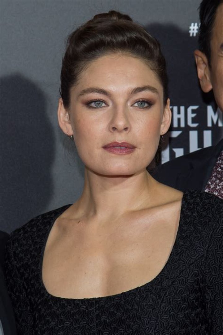 Alexa Davalos Alexa Davalos