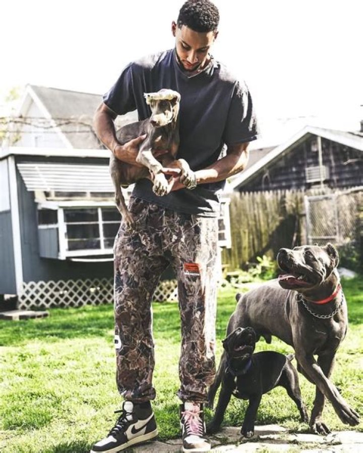 Ben Simmons Pets