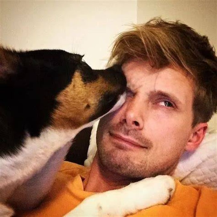 Bradley James Pets
